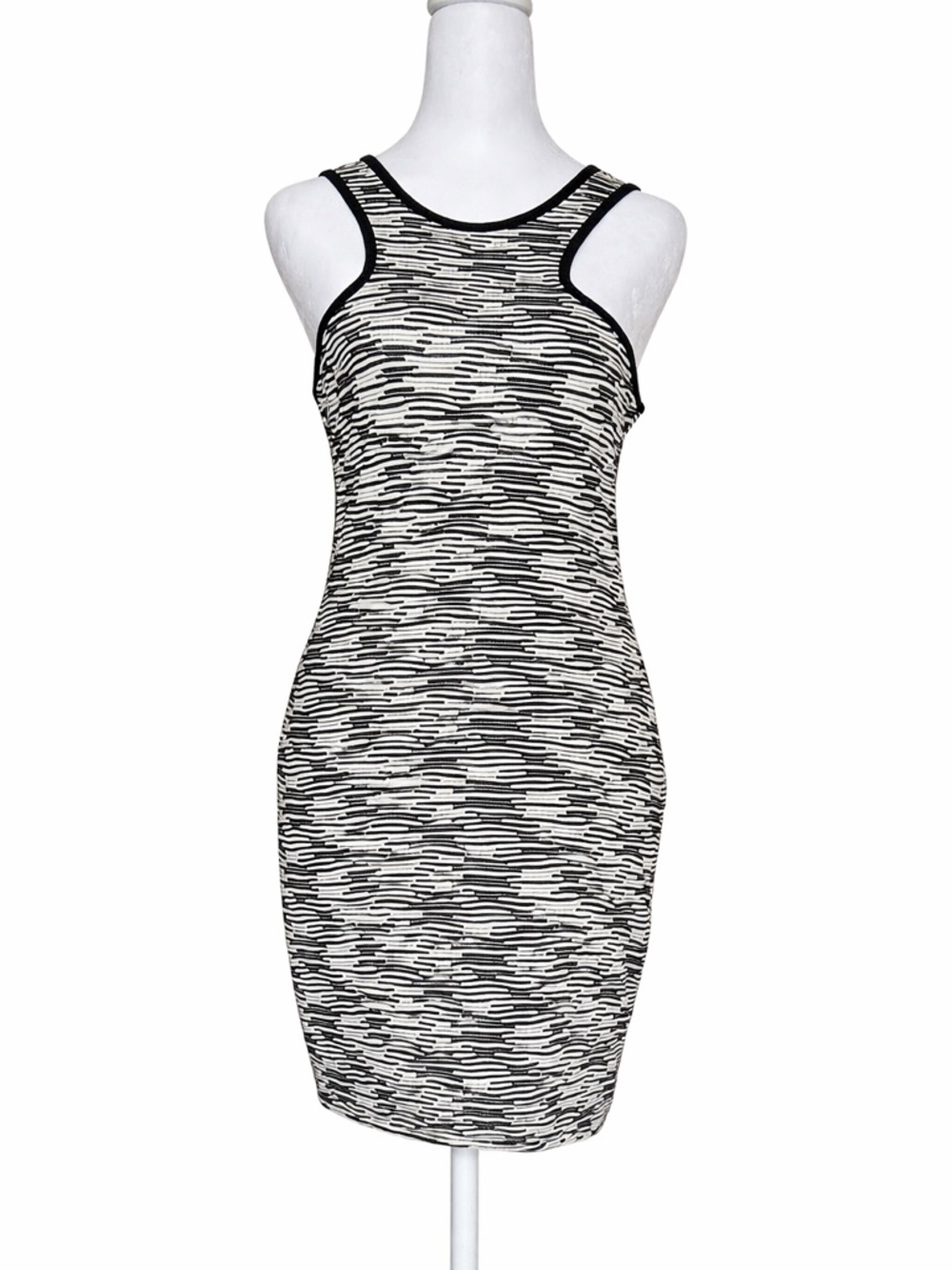 Zara Trafaluc Black‎ & White Pattern Halter Sleeveless Bodycon Dress Size Medium